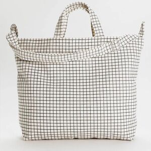 Baggu Horizontal Zip Duck Bag in Natural Grid